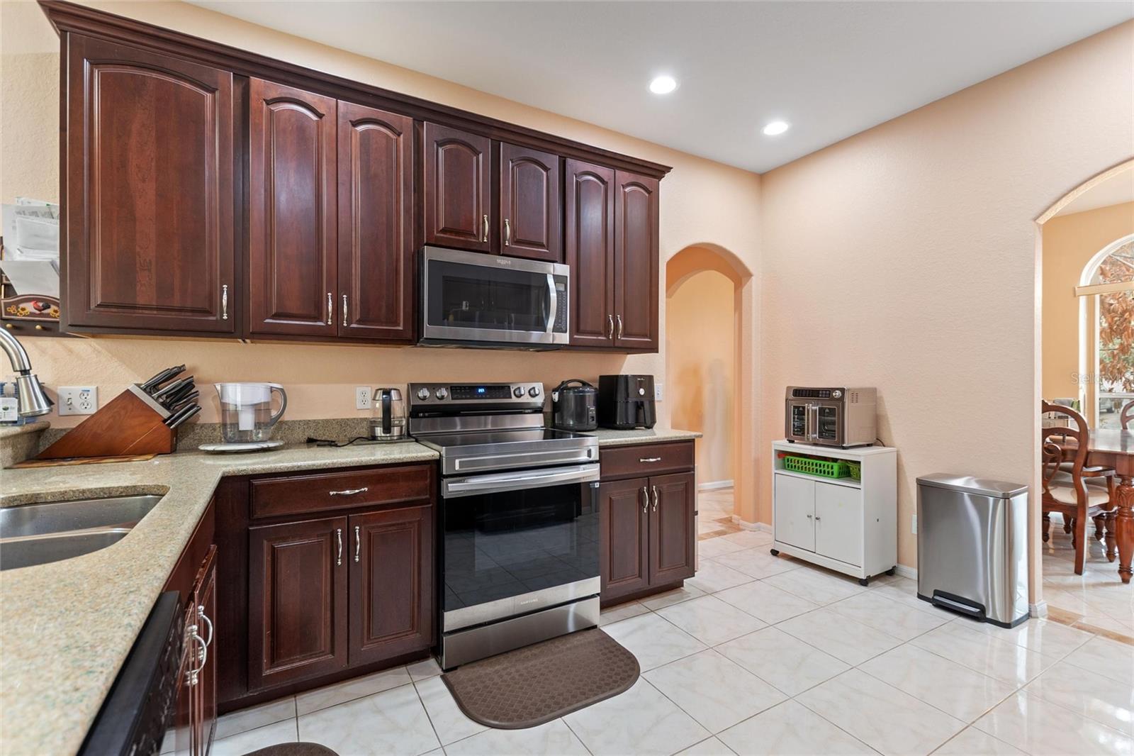 TOWER VIEW ESTATES - Residential