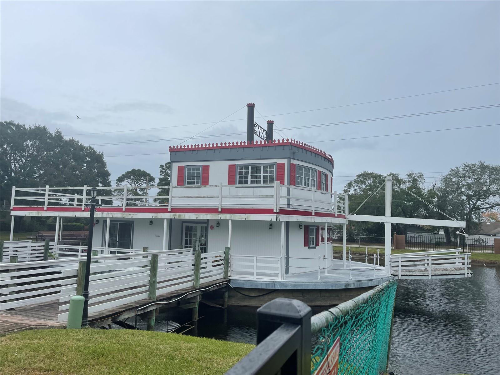 VILLAGE SQUARE CONDO - Residential