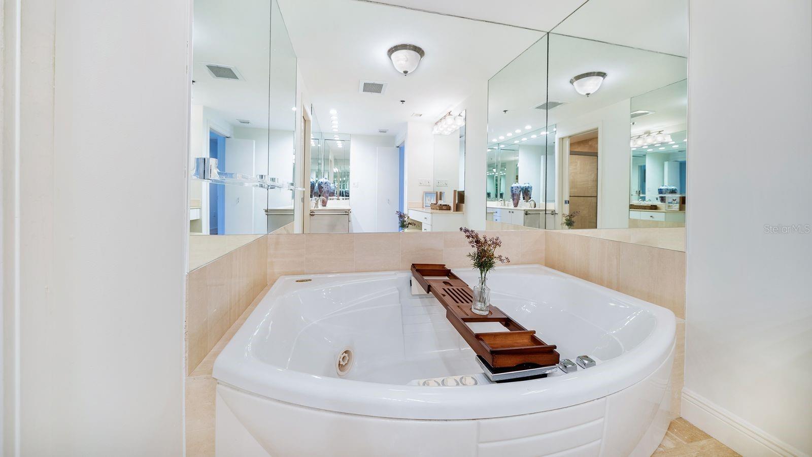 PIERRE - Residential