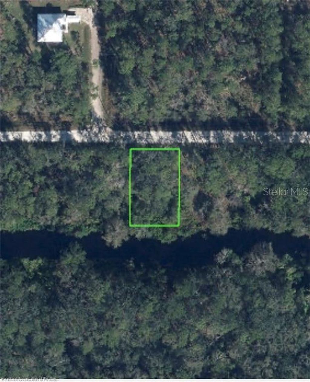 Photo of 609 Canal Way, Sebring, FL 33875 (MLS # L4958795)