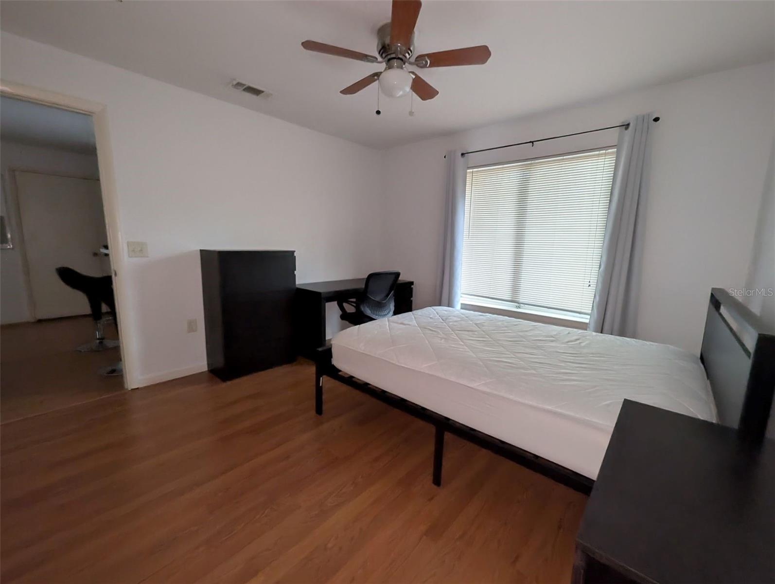 COUNTRYSIDE UNIVERSITY - Residential Lease