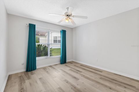 Tiny photo for 515 Loma Paseo Drive, Lady Lake, FL 32159 (MLS # G5103876)