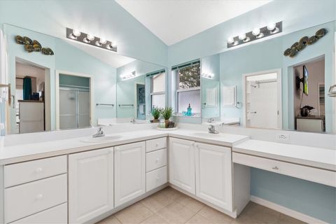 Tiny photo for 515 Loma Paseo Drive, Lady Lake, FL 32159 (MLS # G5103876)