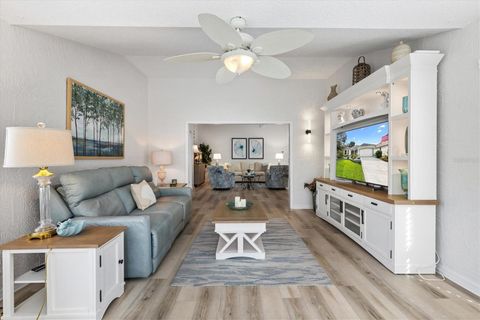 Tiny photo for 515 Loma Paseo Drive, Lady Lake, FL 32159 (MLS # G5103876)