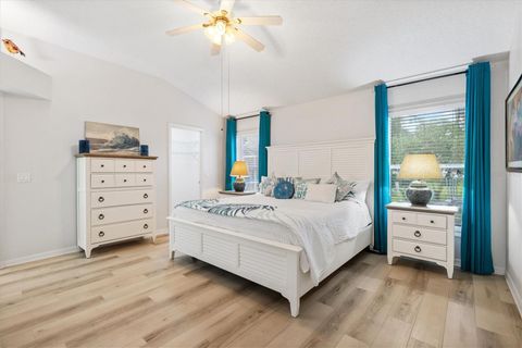 Tiny photo for 515 Loma Paseo Drive, Lady Lake, FL 32159 (MLS # G5103876)