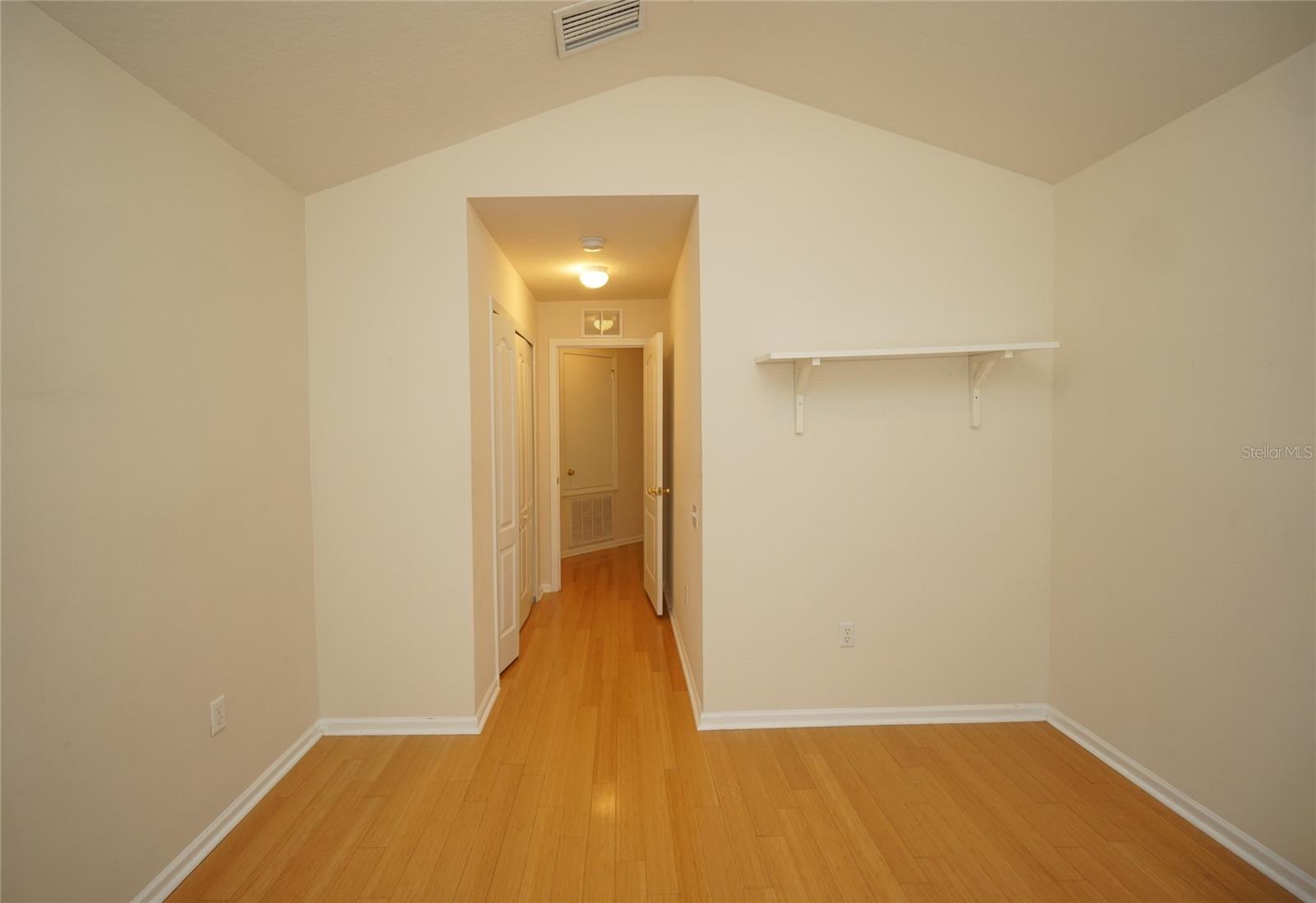 VISTA CAY - Residential Lease