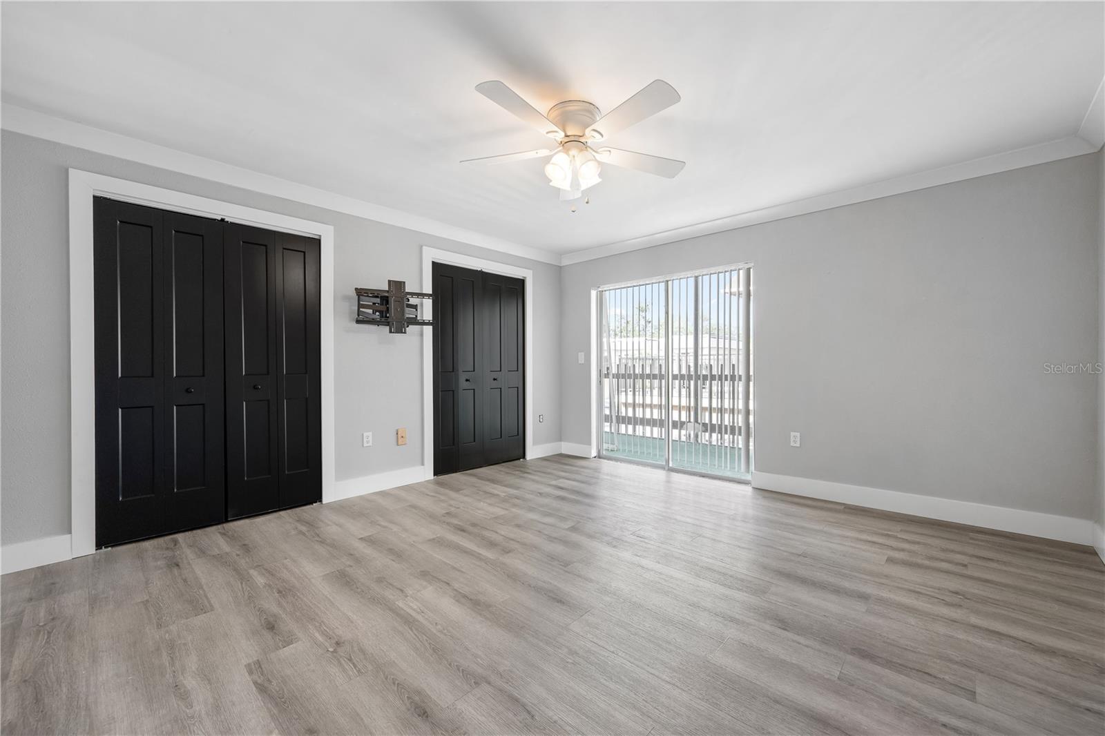 RAMBLEWOOD ACRES - Residential