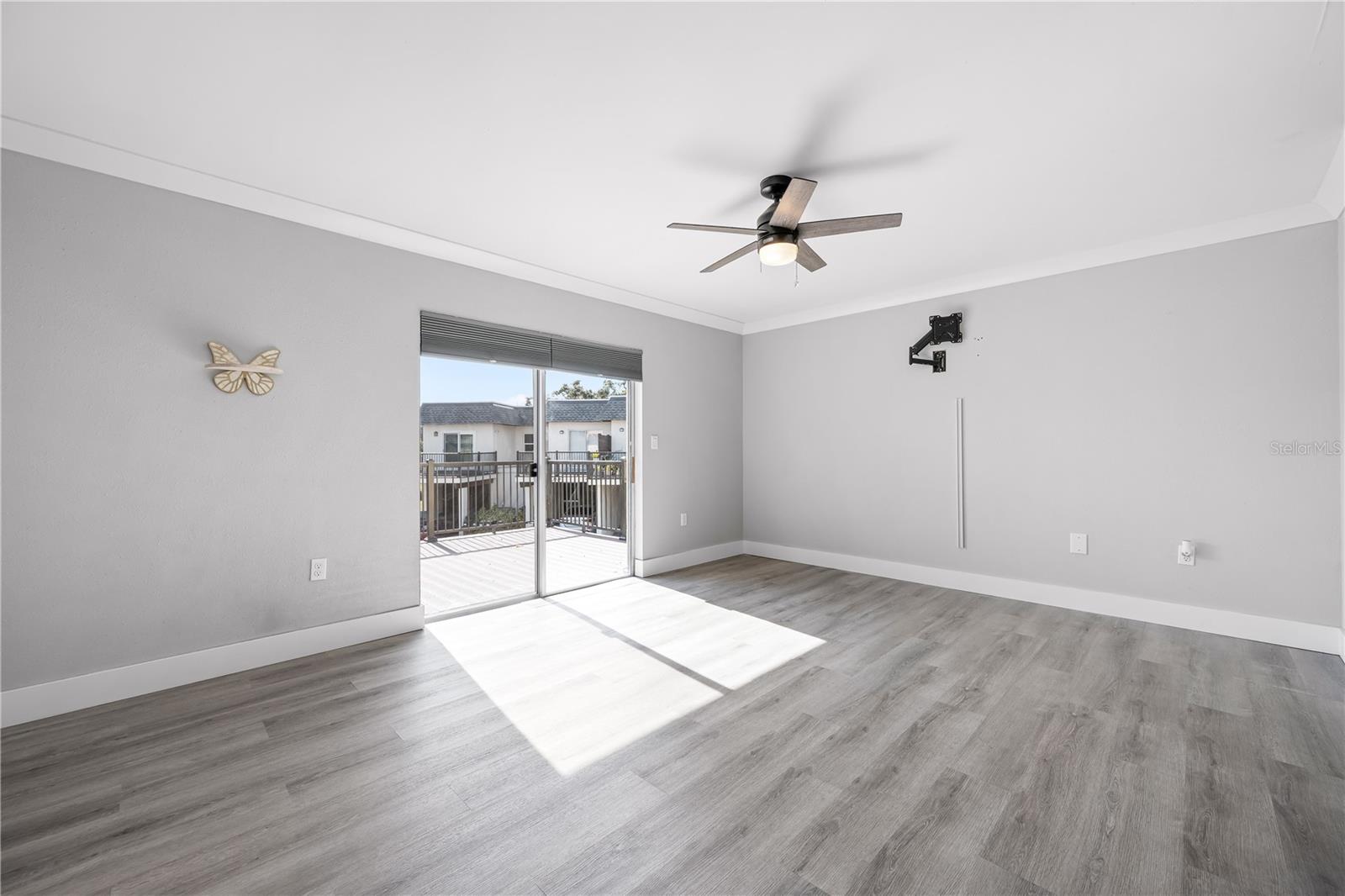 RAMBLEWOOD ACRES - Residential