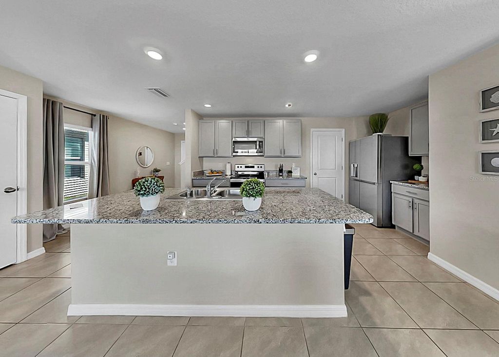 Photo of 16619 Mosaic Oar Drive, Wimauma, FL 33598 (MLS # TB8468304)