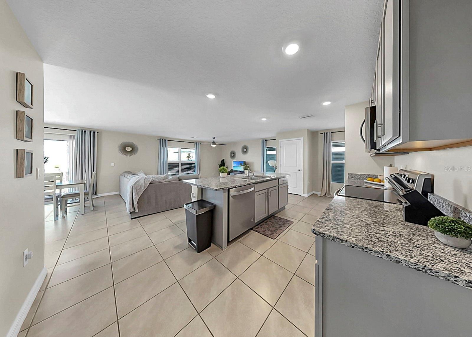 16619 MOSAIC OAR DRIVE