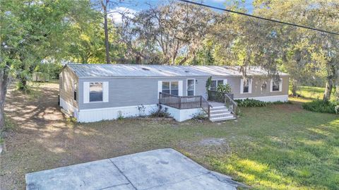 Photo of 8638 Gibson Oaks Drive, Lakeland, FL 33809 (MLS # L4951616)