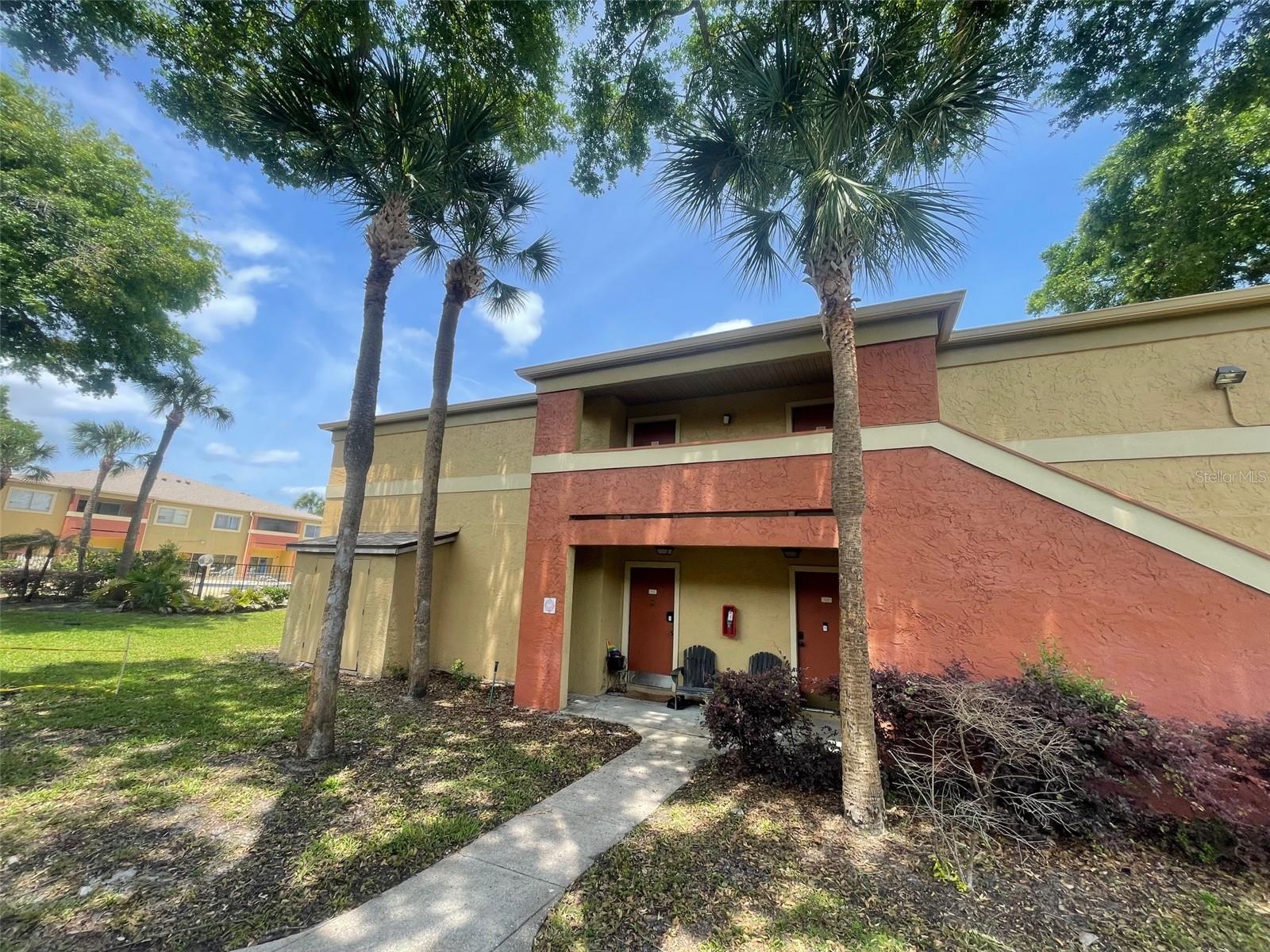 OXFORD SQUARE CONDO - Residential