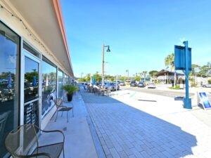 LAMPPS SUB OF LTS 81 & 82 - Residential Lease
