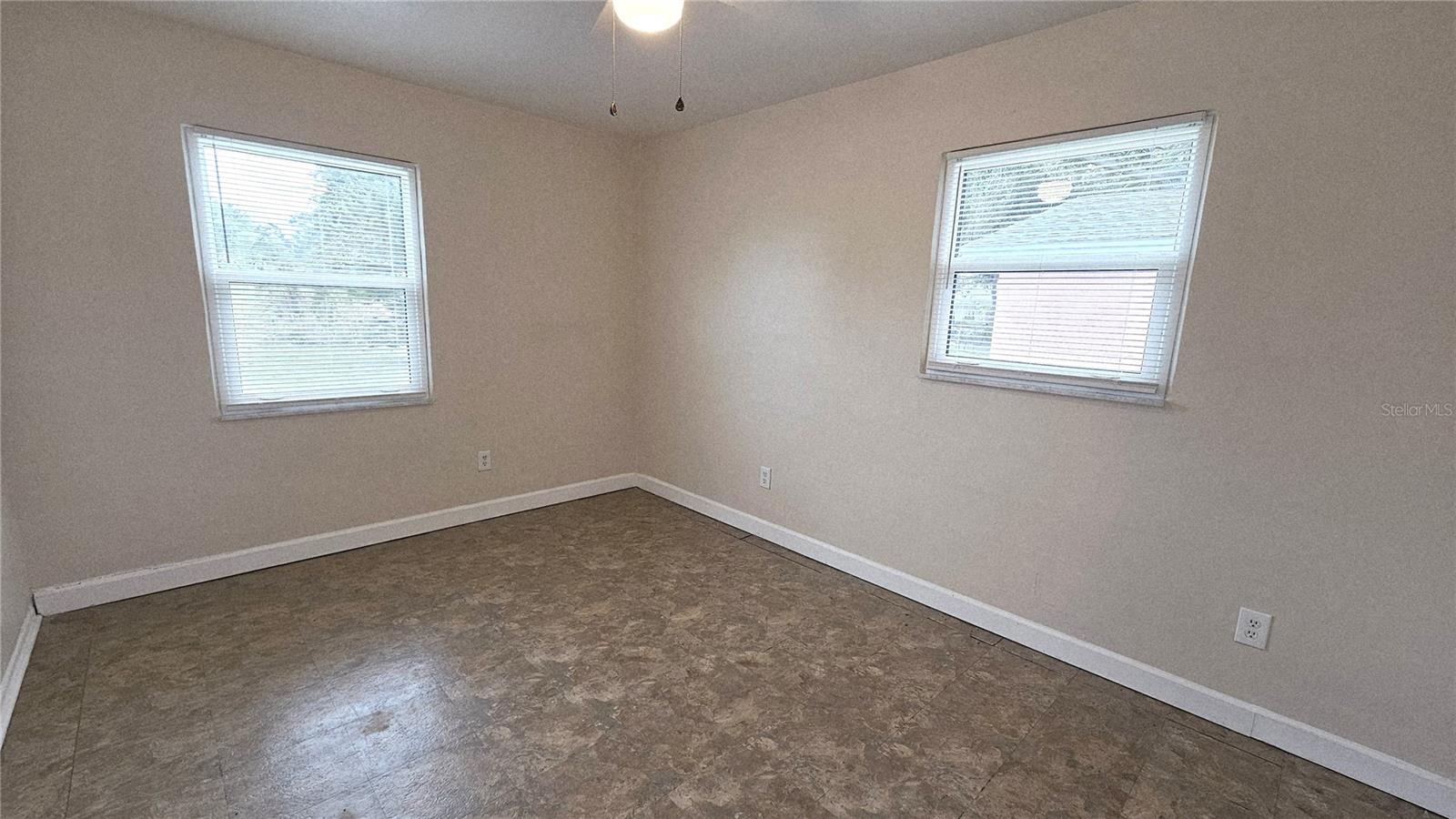 LAMPPS SUB OF LTS 81 & 82 - Residential Lease