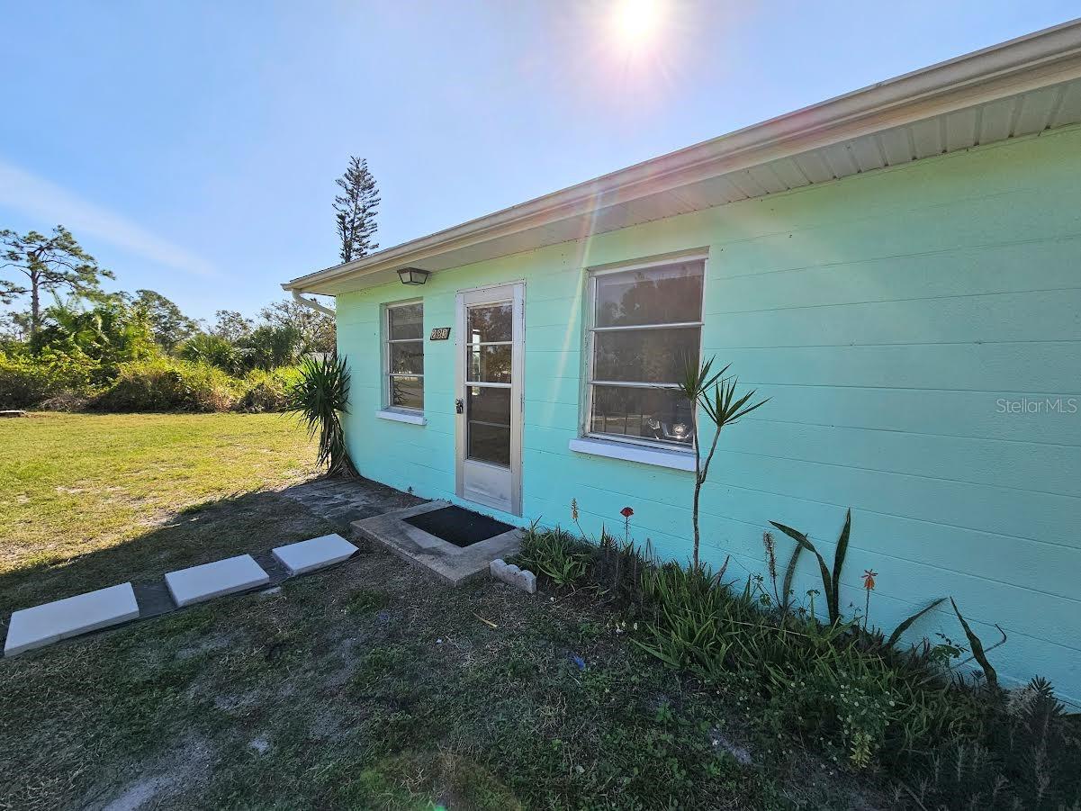 LAMPPS SUB OF LTS 81 & 82 - Residential Lease