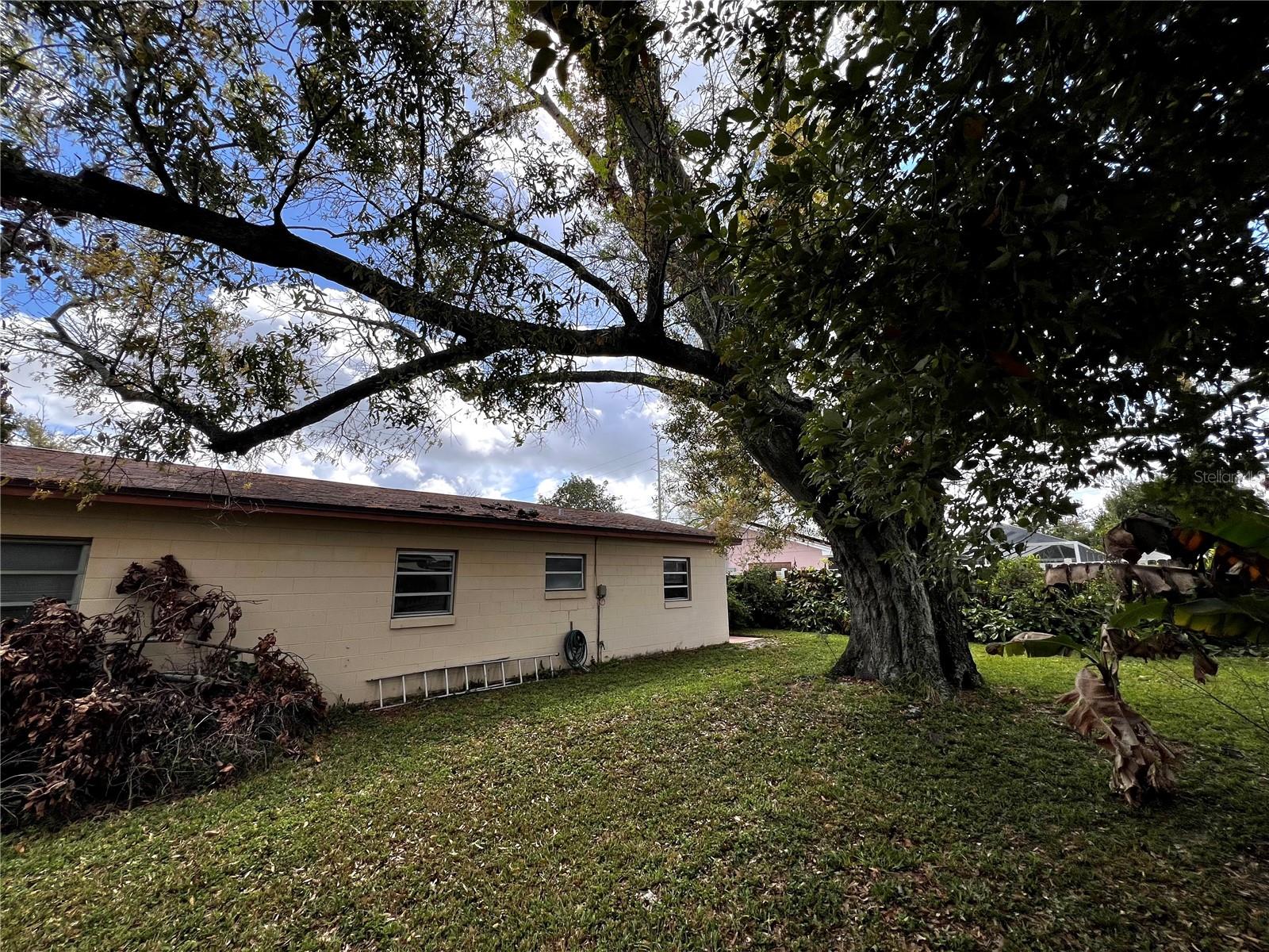 GROVE PARK ESTATES UNIT 7 - Residential