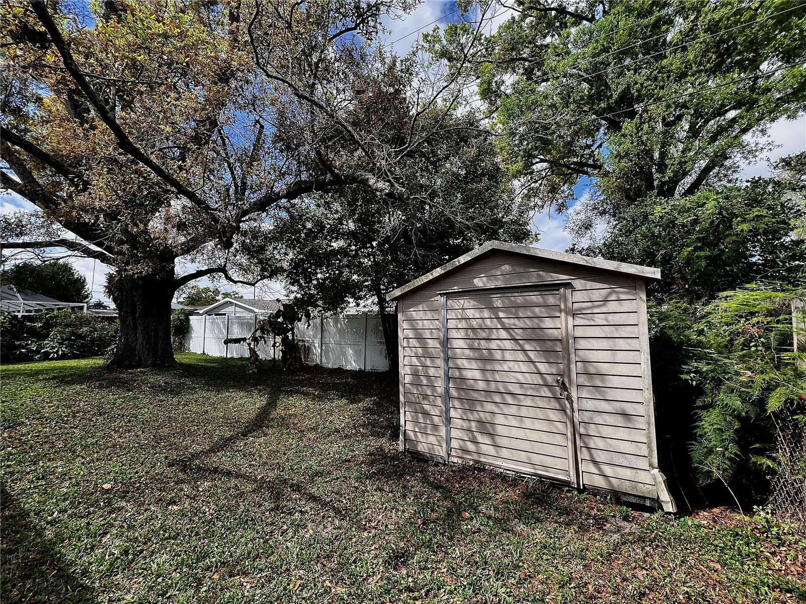 GROVE PARK ESTATES UNIT 7 - Residential