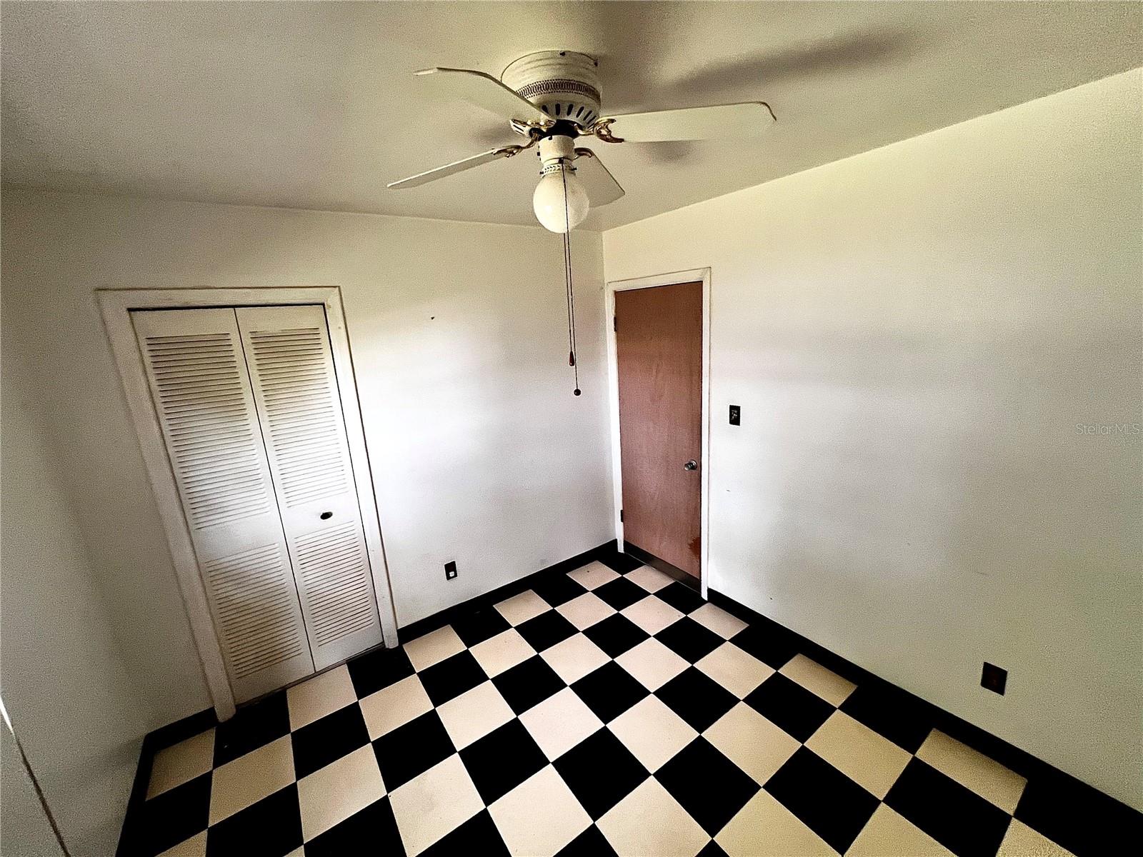 GROVE PARK ESTATES UNIT 7 - Residential