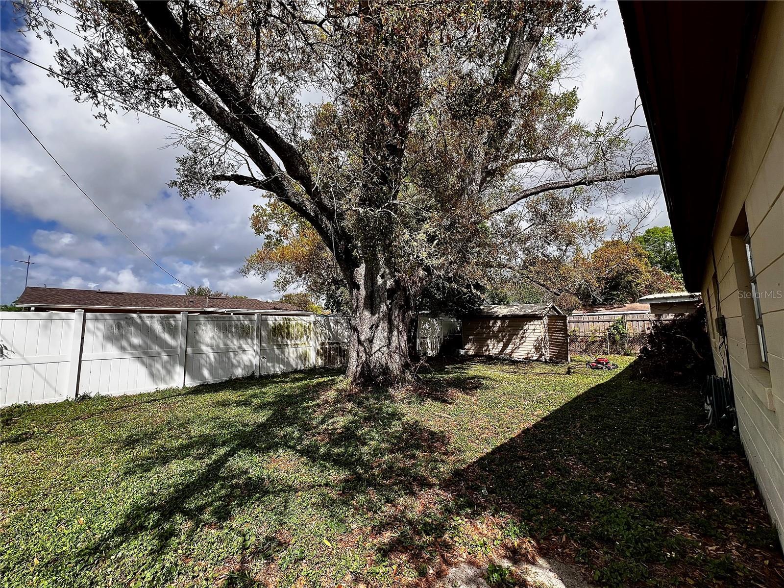 GROVE PARK ESTATES UNIT 7 - Residential