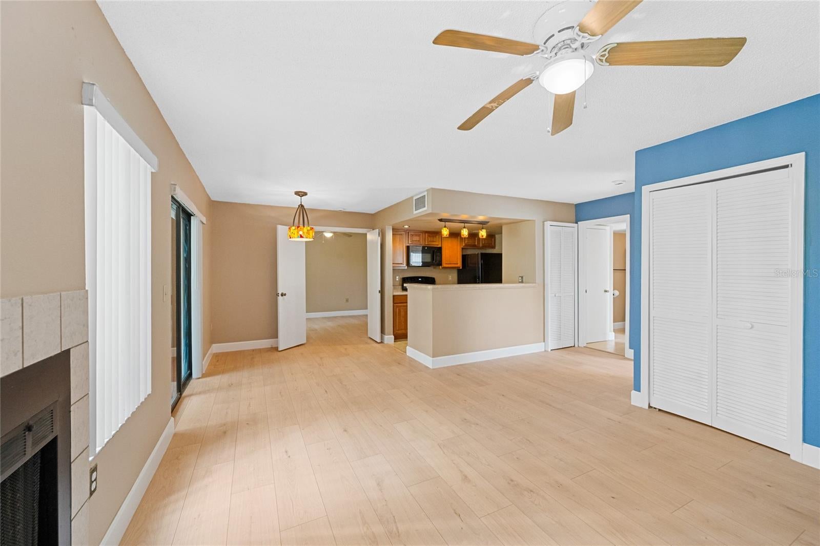 543 SUN RIDGE PLACE 102