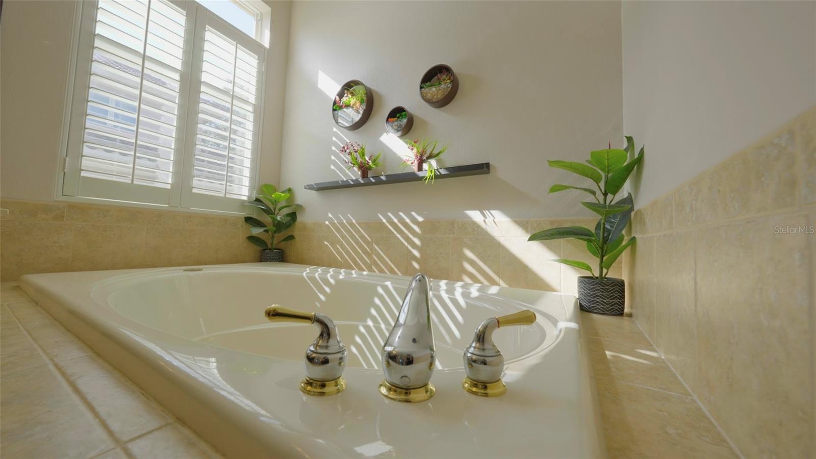 HEATHER GLEN AT SWEETWATER COUNTRY CLUB - Residential