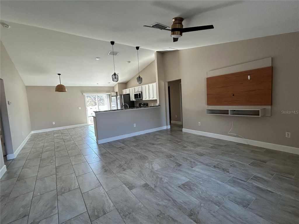 Photo of 13257 SW 29th Circle, Ocala, FL 34473 (MLS # O6363059)
