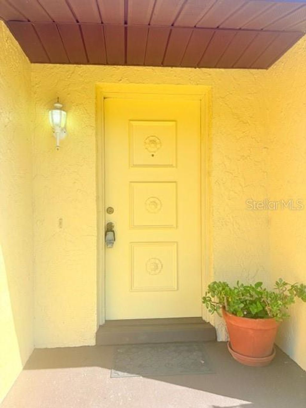 Photo of 6239 Fox Hunt Trail, Orlando, FL 32808 (MLS # O6355730)