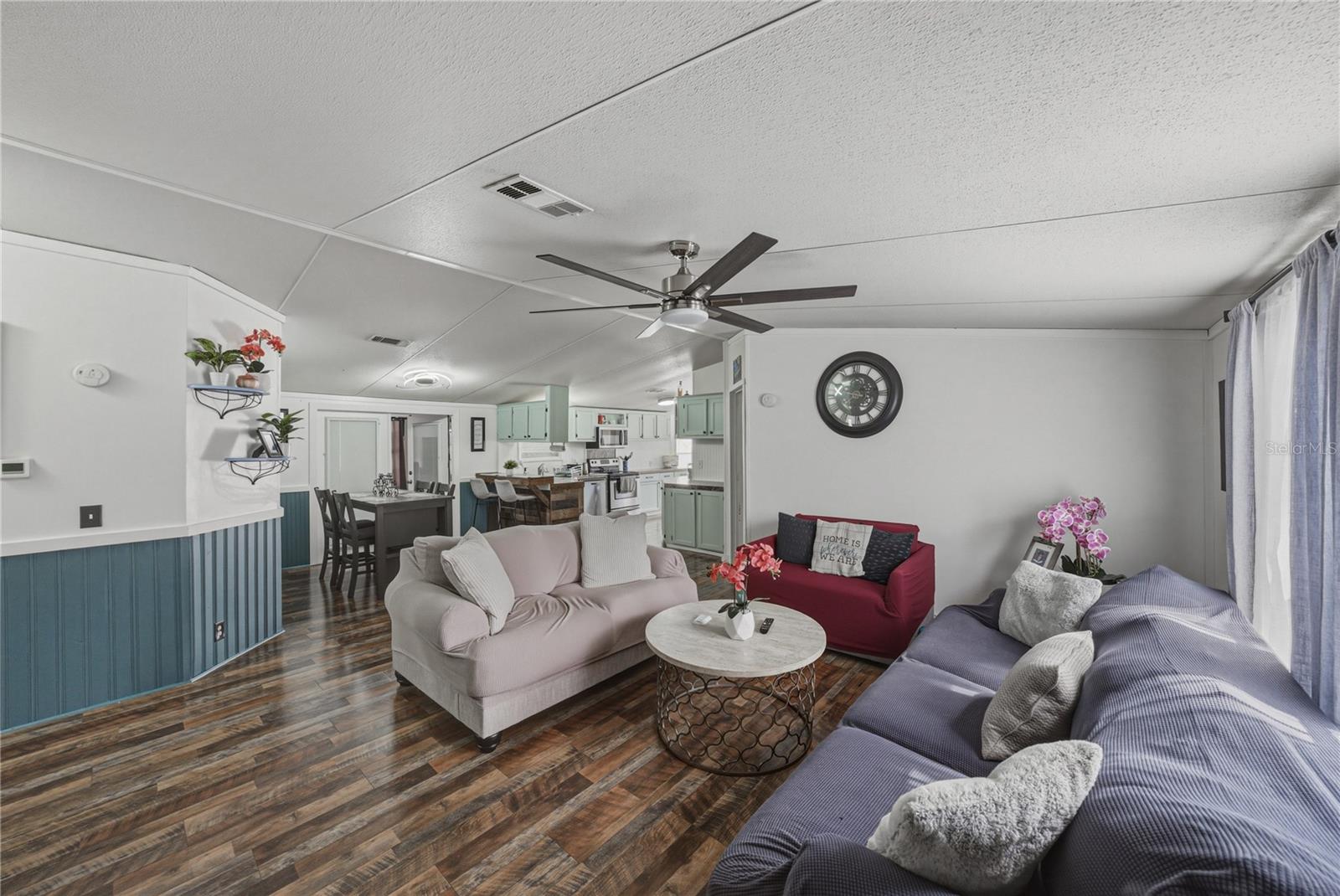 OAK HAMMOCK ESTATES - Residential