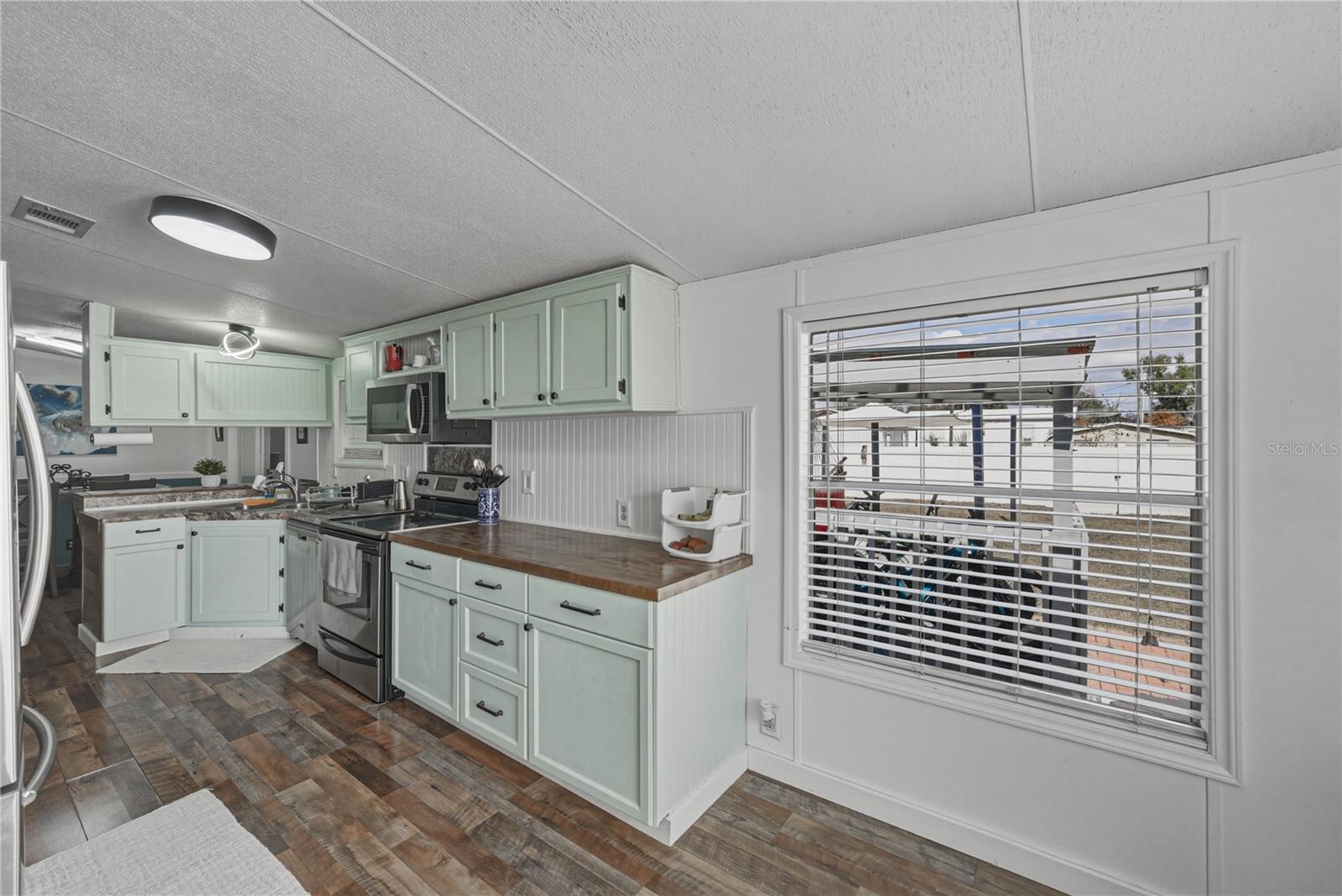 OAK HAMMOCK ESTATES - Residential