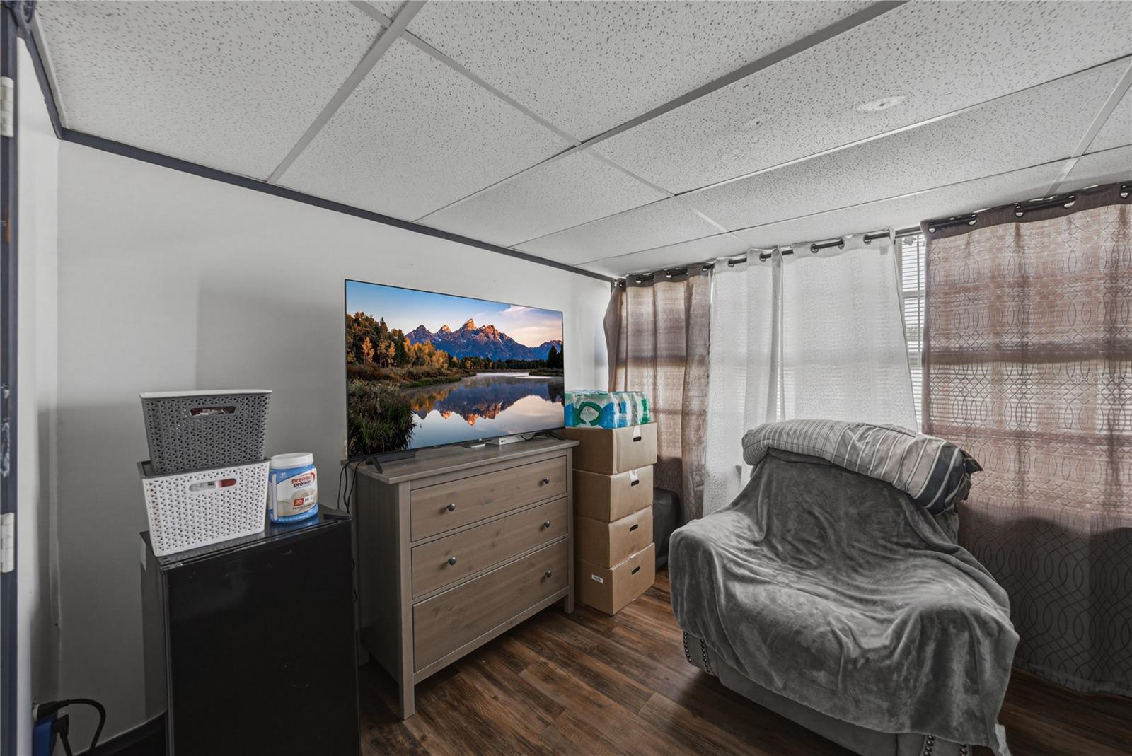 OAK HAMMOCK ESTATES - Residential