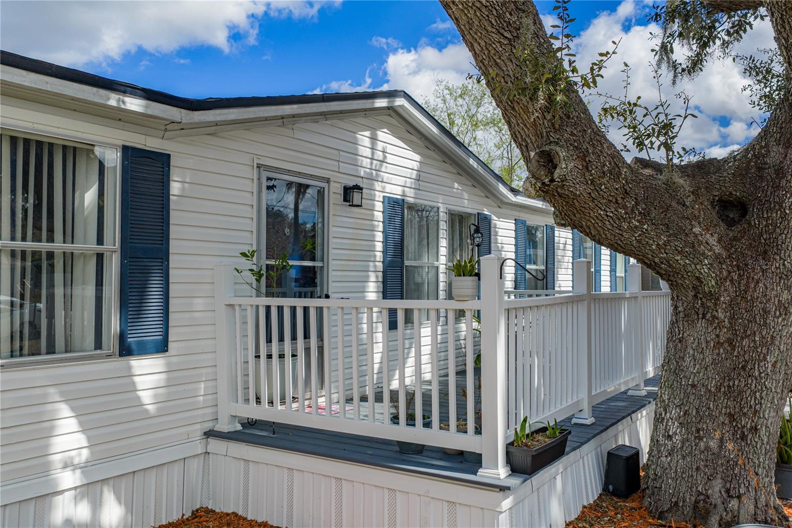 OAK HAMMOCK ESTATES - Residential