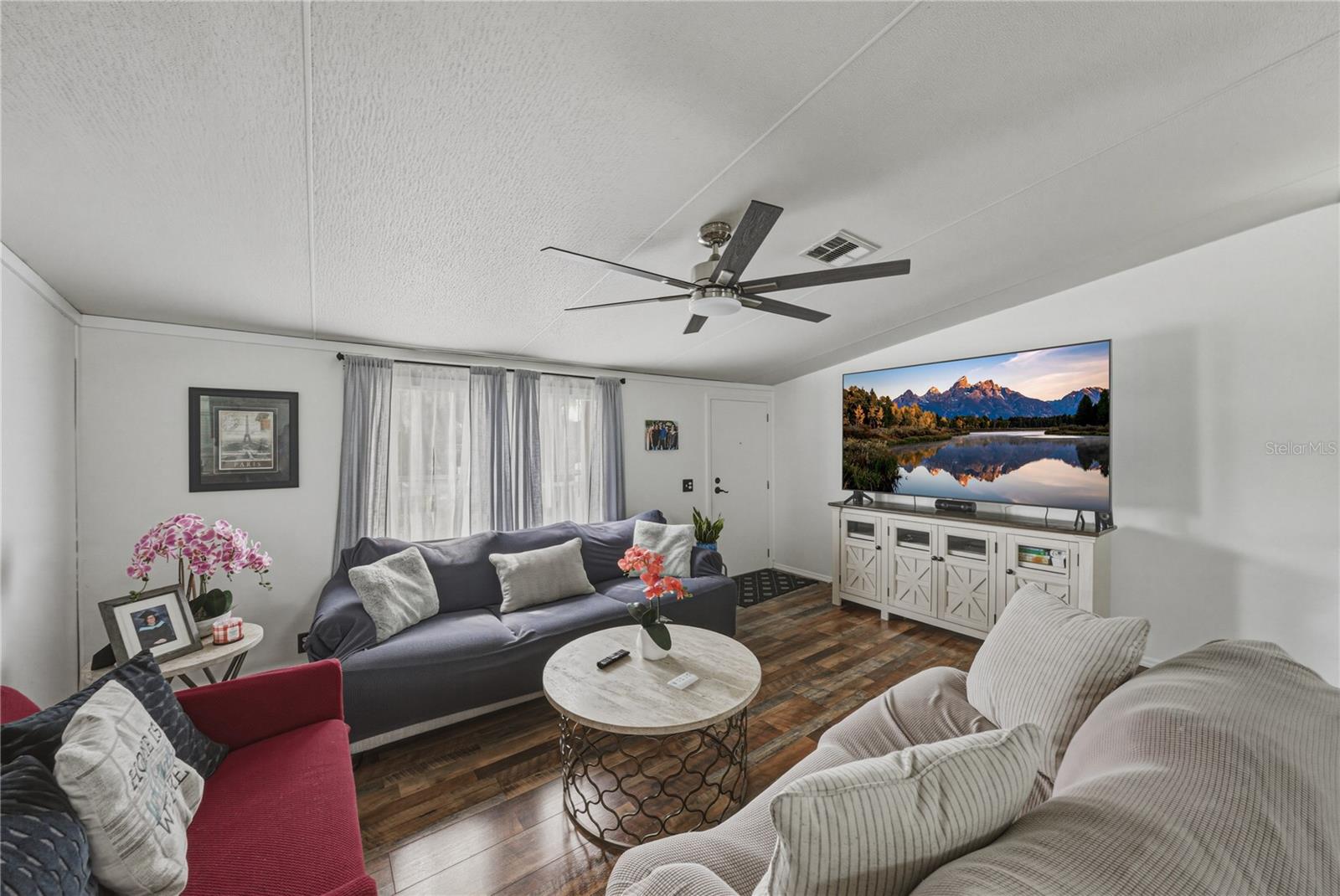 OAK HAMMOCK ESTATES - Residential