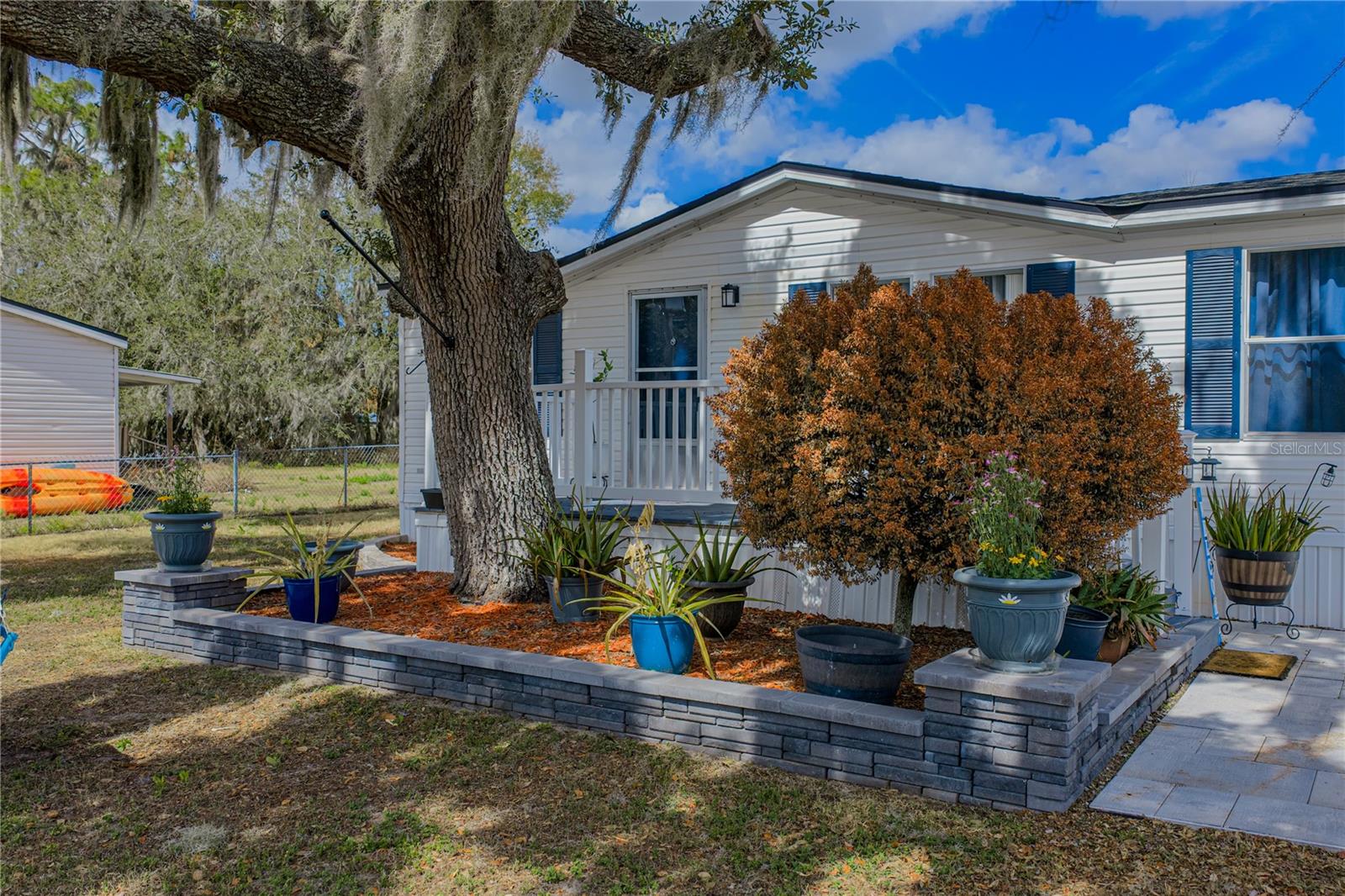 OAK HAMMOCK ESTATES - Residential