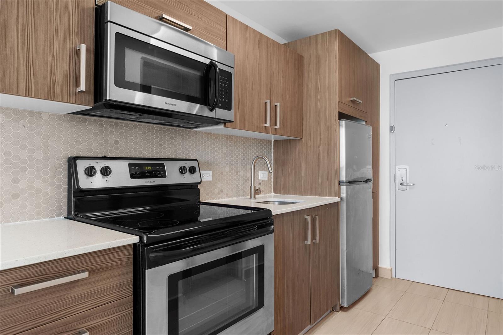 ESJ TOWERS - Residential