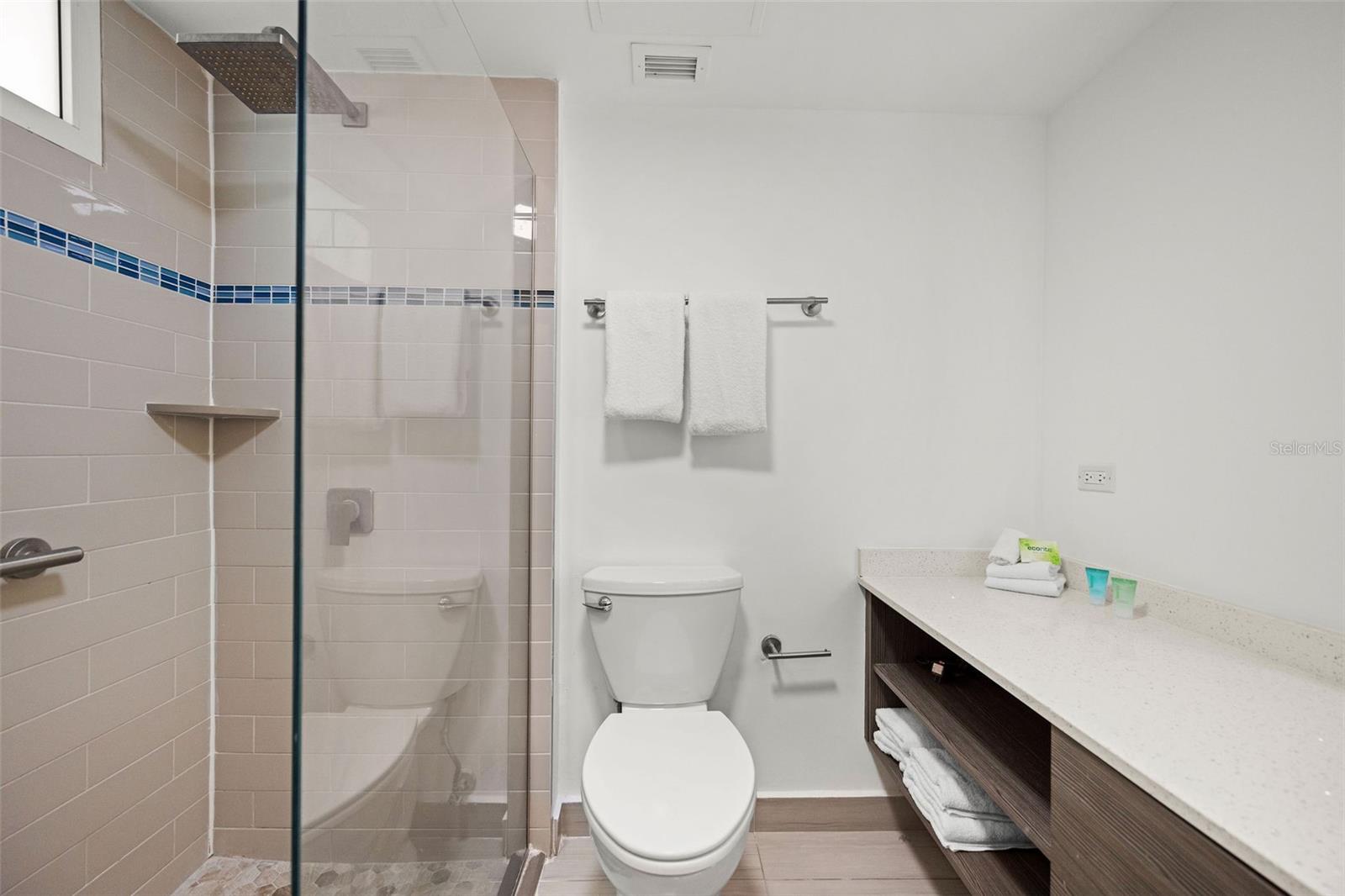 ESJ TOWERS - Residential