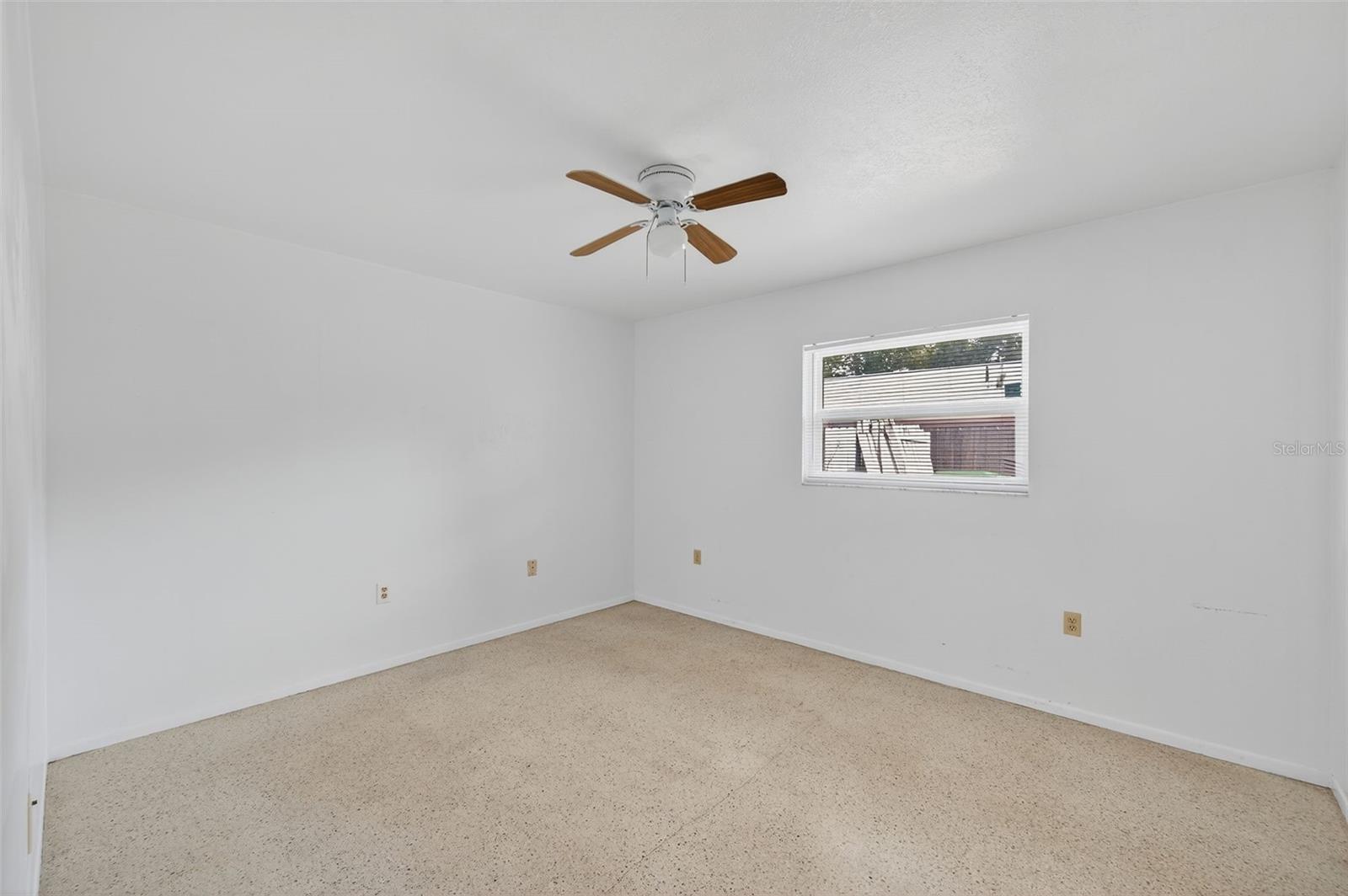 POMS PARK 3 - Residential Lease