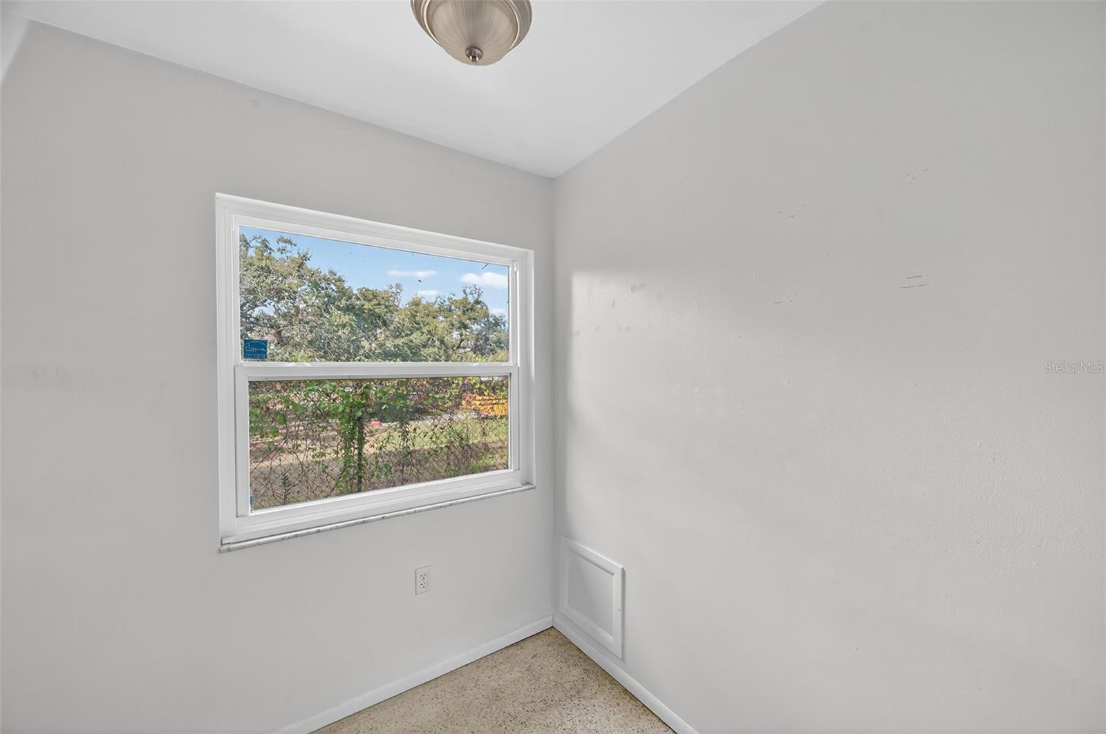 POMS PARK 3 - Residential Lease