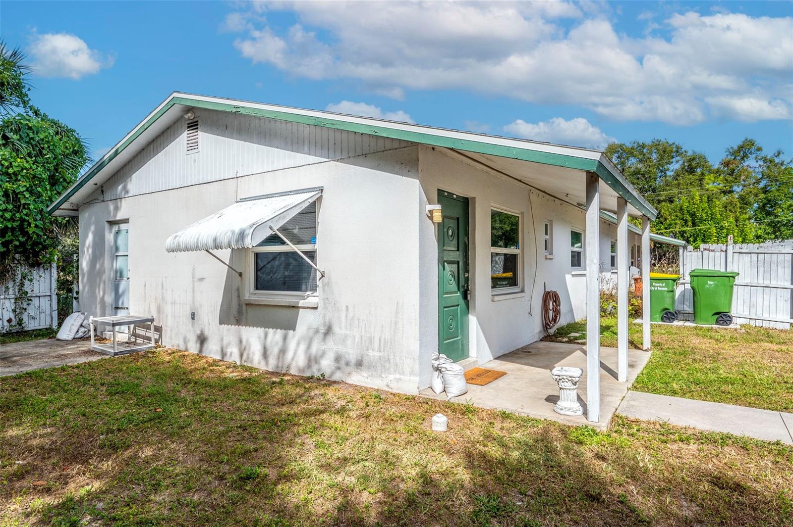 POMS PARK 3 - Residential Lease