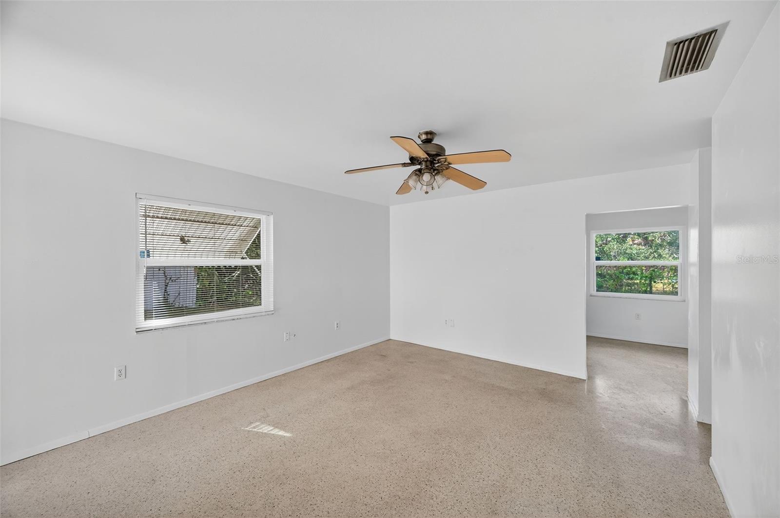 POMS PARK 3 - Residential Lease