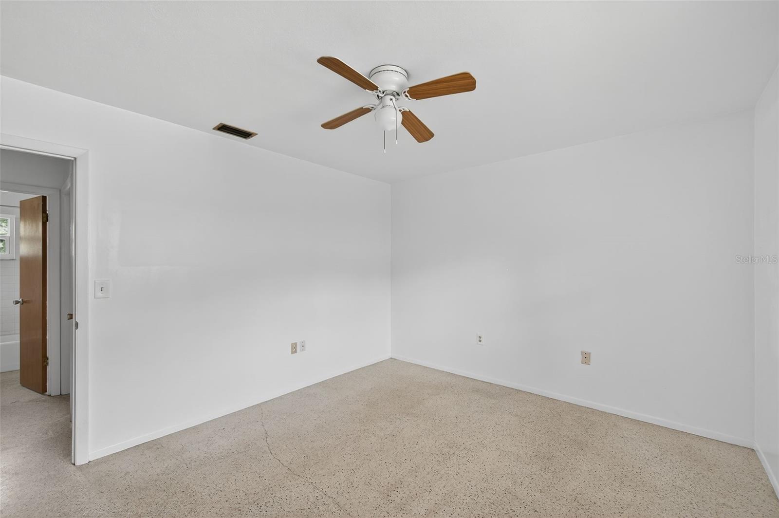 POMS PARK 3 - Residential Lease