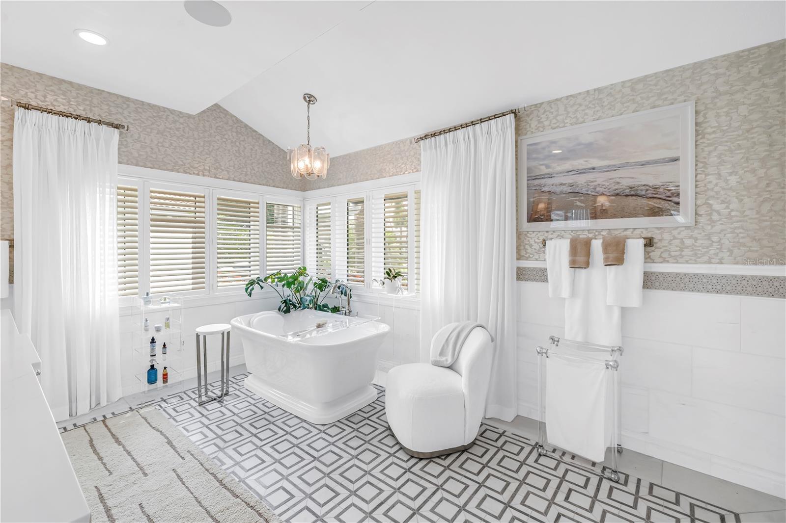 BAYWAY ISLES - Residential