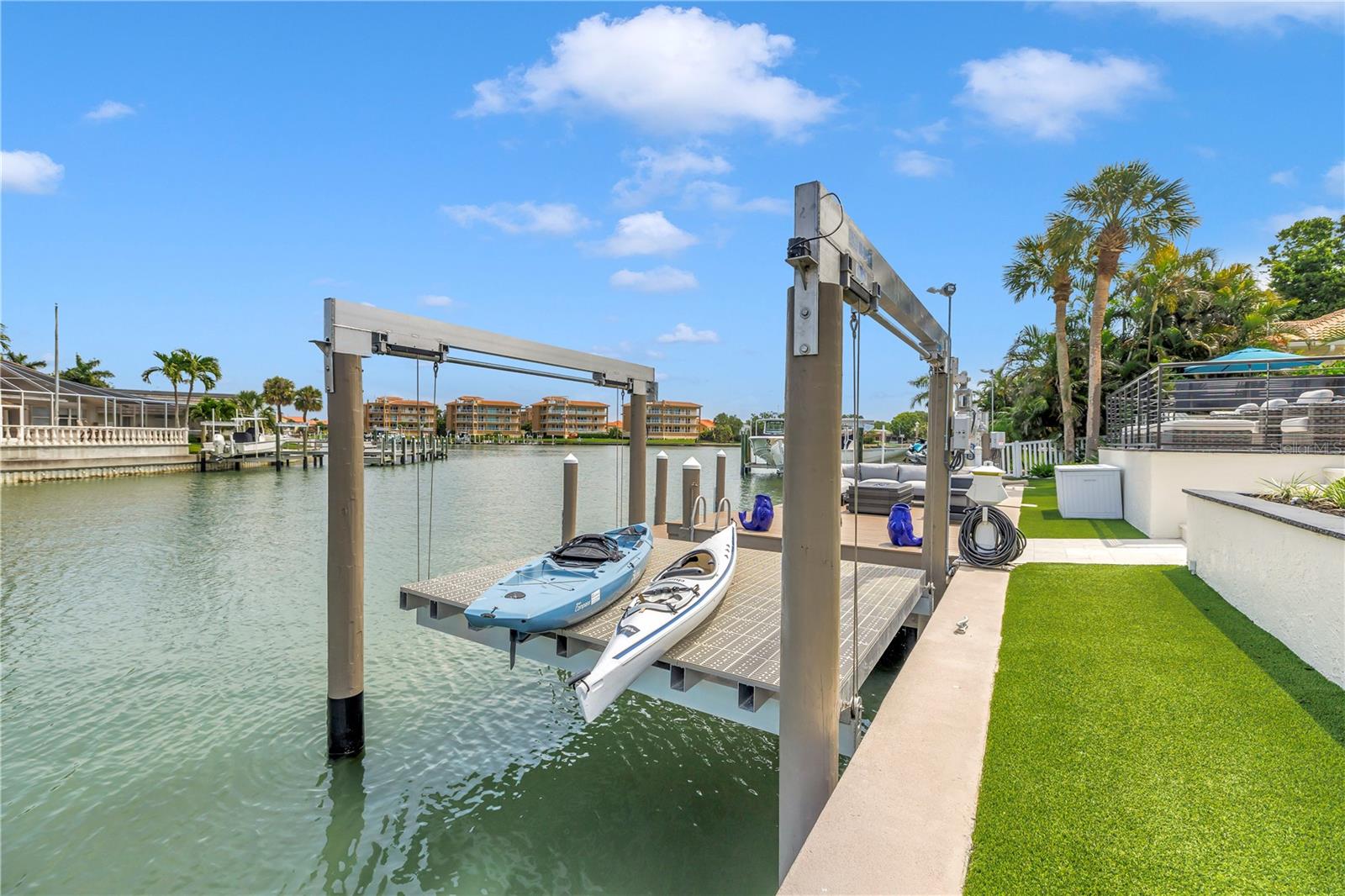 BAYWAY ISLES - Residential