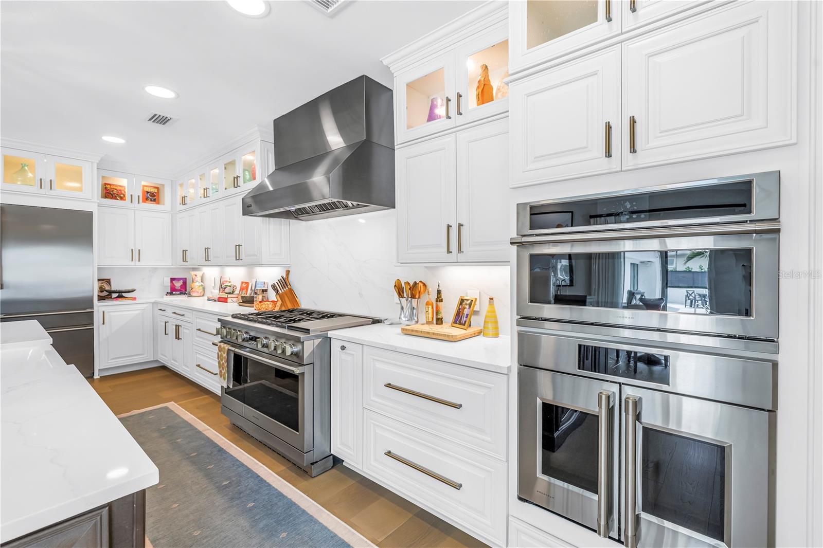 BAYWAY ISLES - Residential