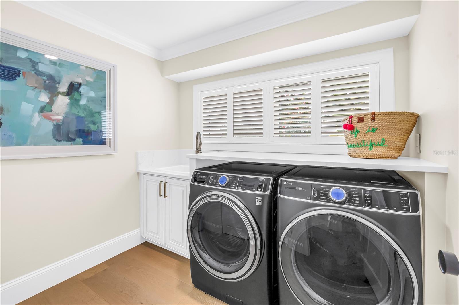 BAYWAY ISLES - Residential