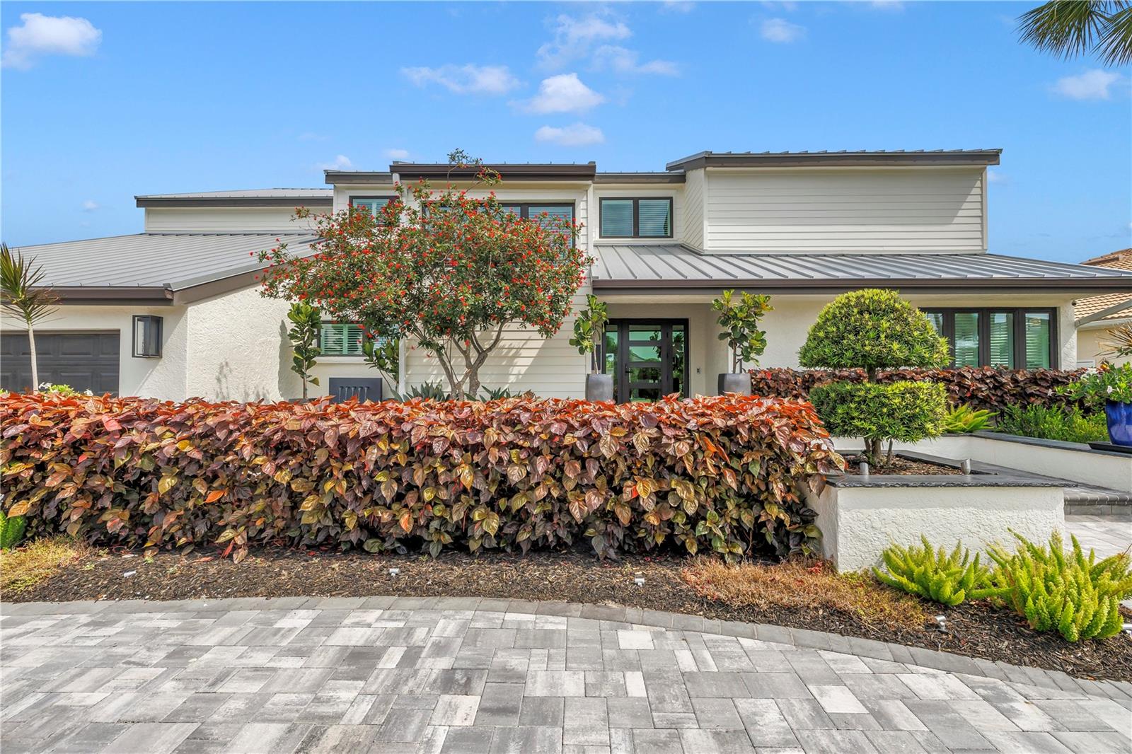 BAYWAY ISLES - Residential