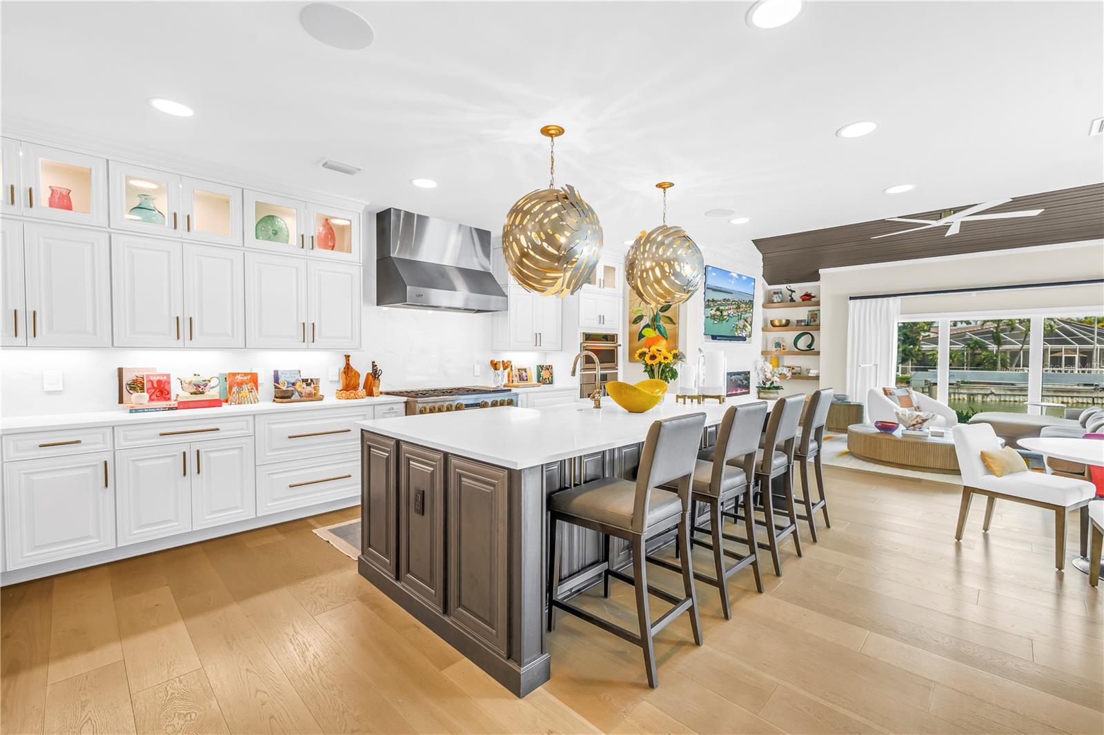 BAYWAY ISLES - Residential