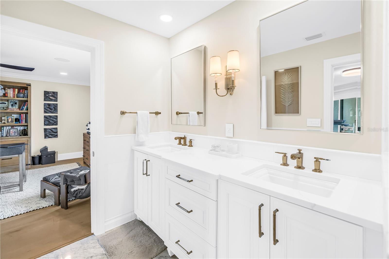 BAYWAY ISLES - Residential