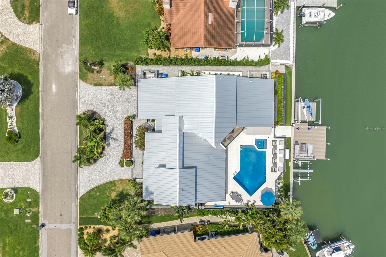 BAYWAY ISLES - Residential
