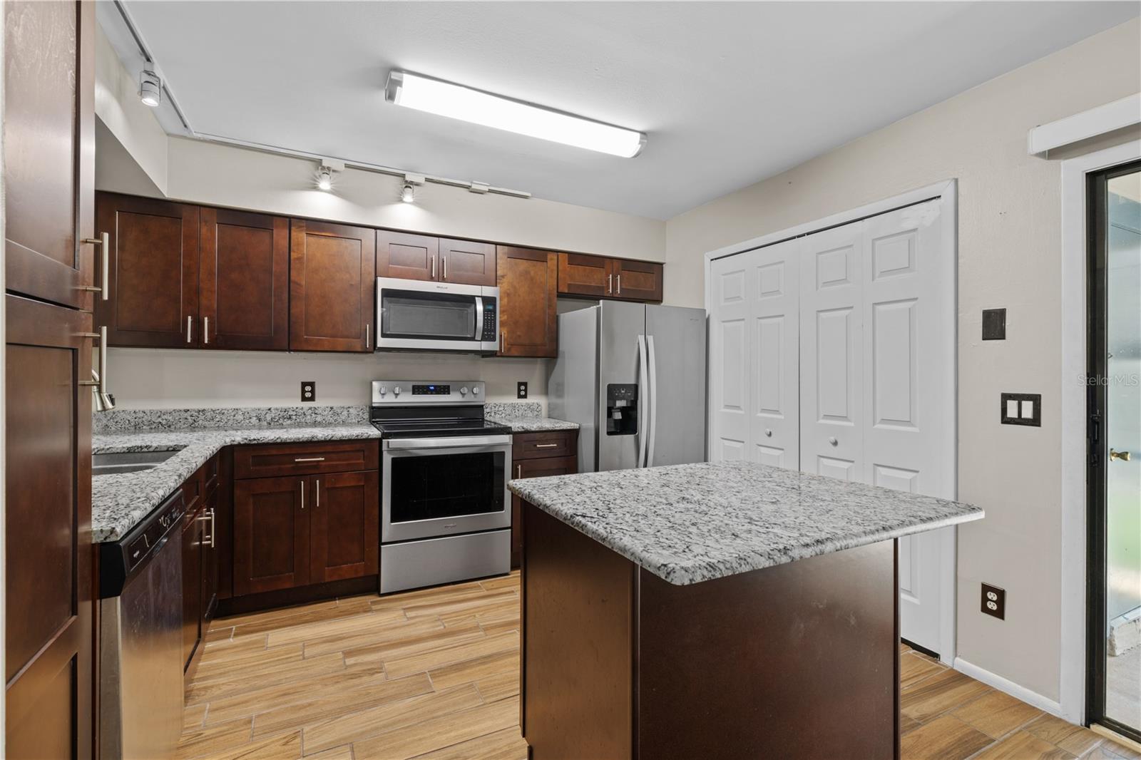SUMMERHILL PH 1 - Residential