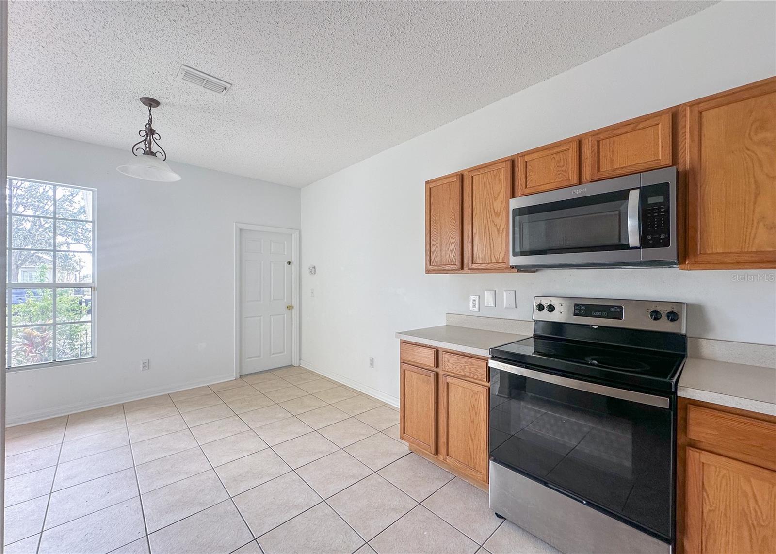 402 SUNSET VIEW DRIVE